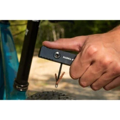 Wolf-tooth Wolf Tooth 8-Bit Kit Two Multitool -Wolf Tooth wt 8 bit kit two 05 1455555